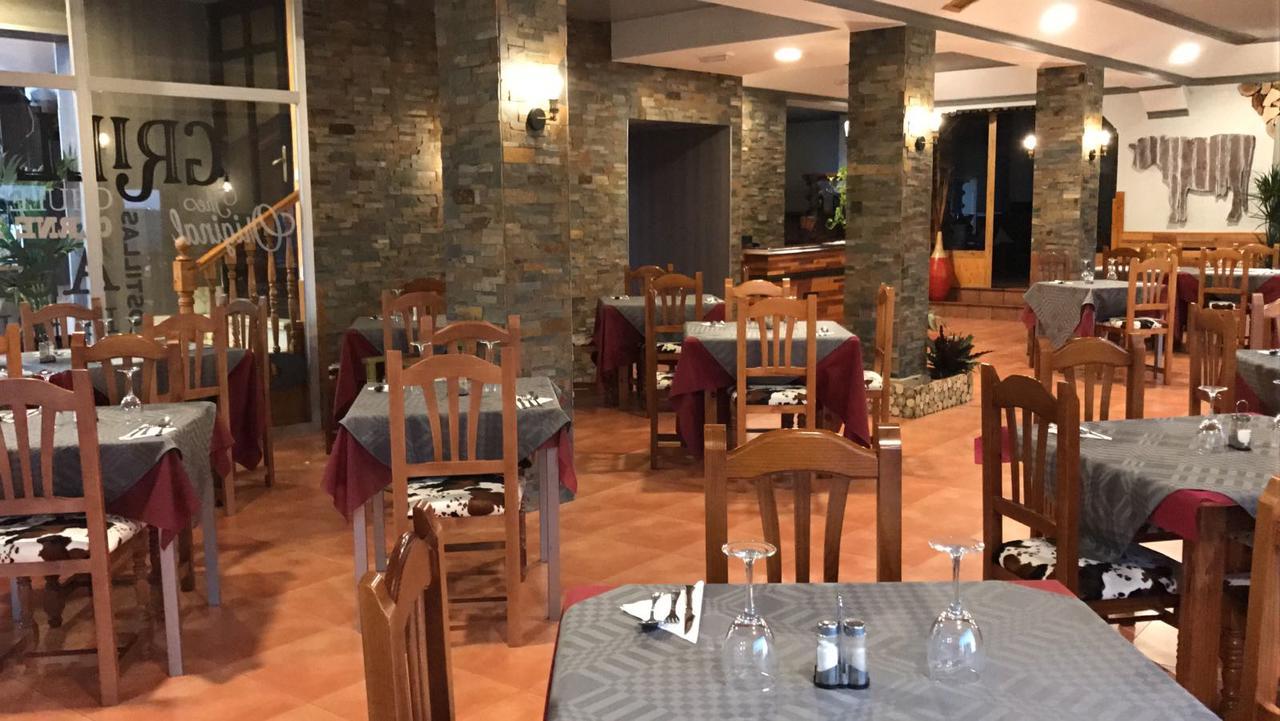 Hostal Venta Del Peral Кульяр-де-Баса Экстерьер фото
