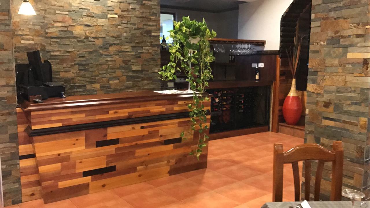 Hostal Venta Del Peral Кульяр-де-Баса Экстерьер фото
